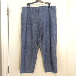 Old Navy crop pants